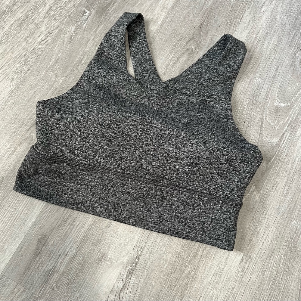 isla Movement longline bra